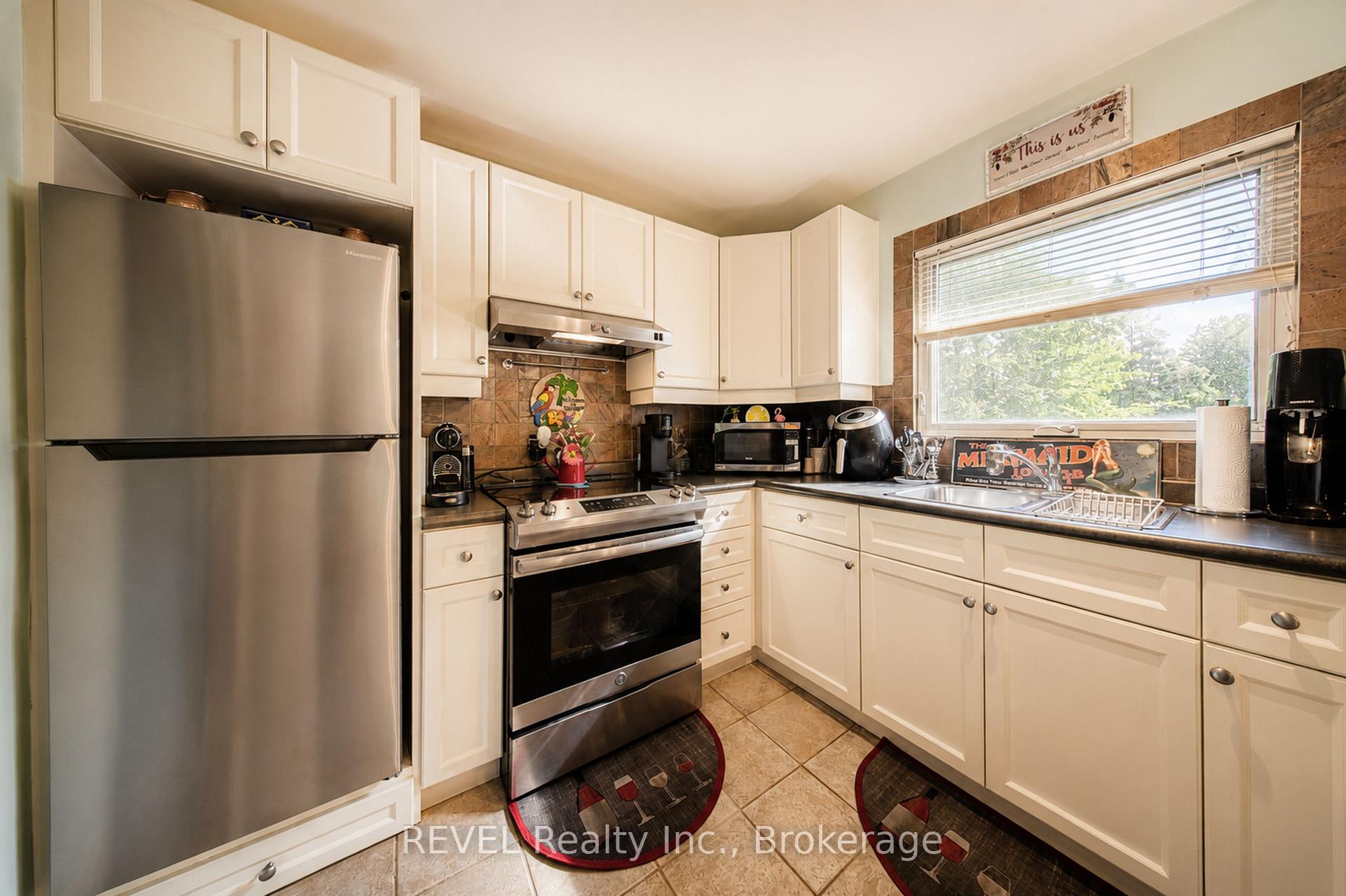 Photo 19 of 193 Ontario Street, St. Catharines, Downtown — HOMEH