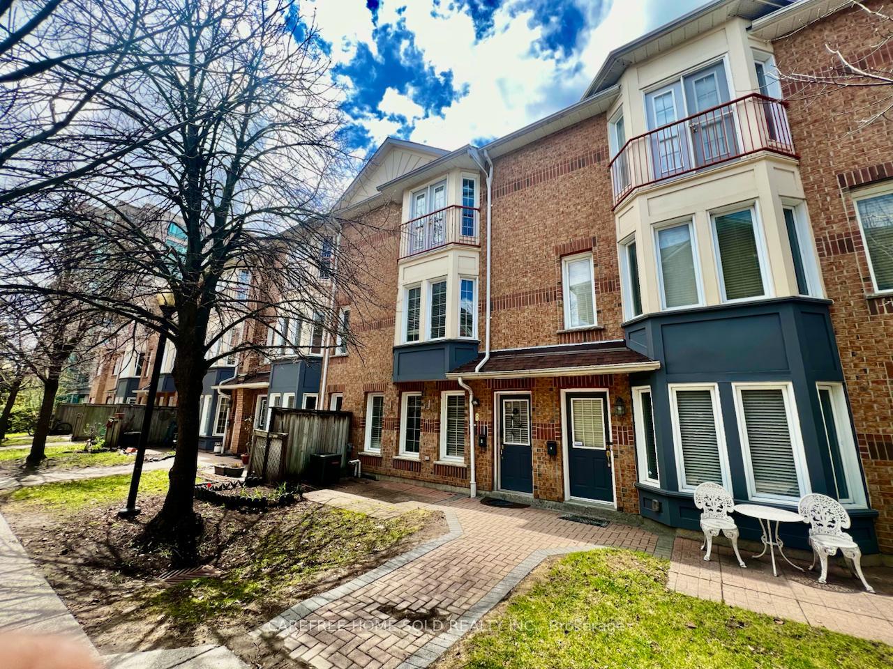 Front of Unit 8, 151 Townsgate Drive