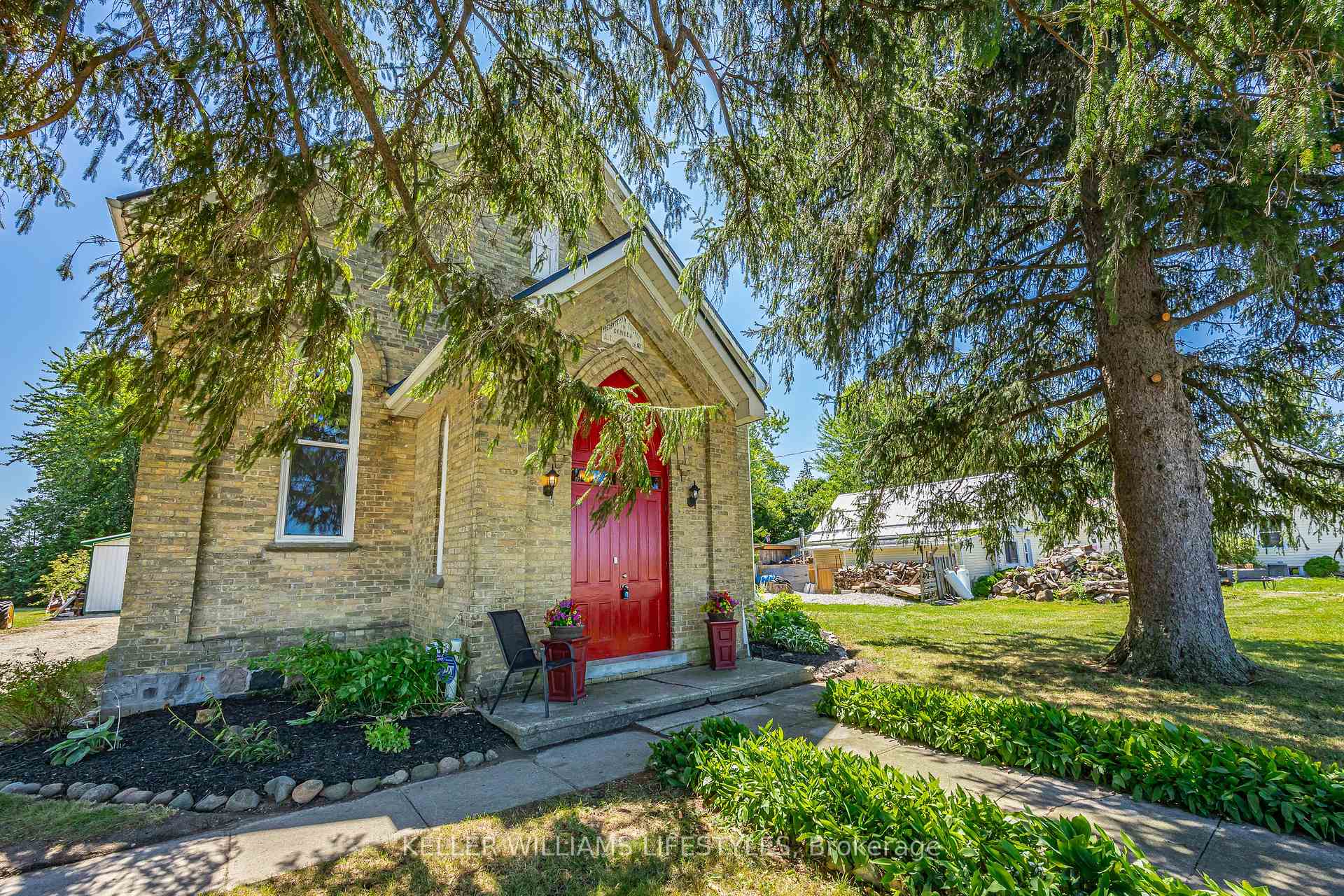 Photo 2 of 3229 McGillivray Drive, North Middlesex, Rural North Middlesex — HOMEH