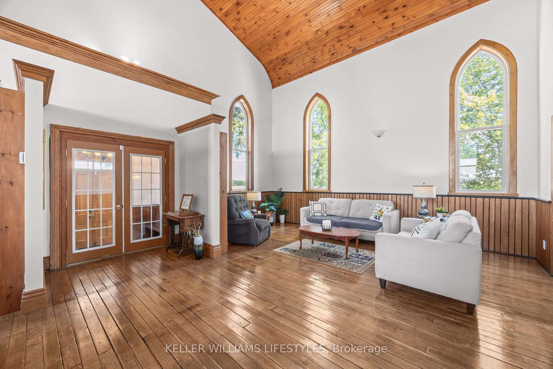 Photo 11 of 3229 McGillivray Drive, North Middlesex, Rural North Middlesex — HOMEH