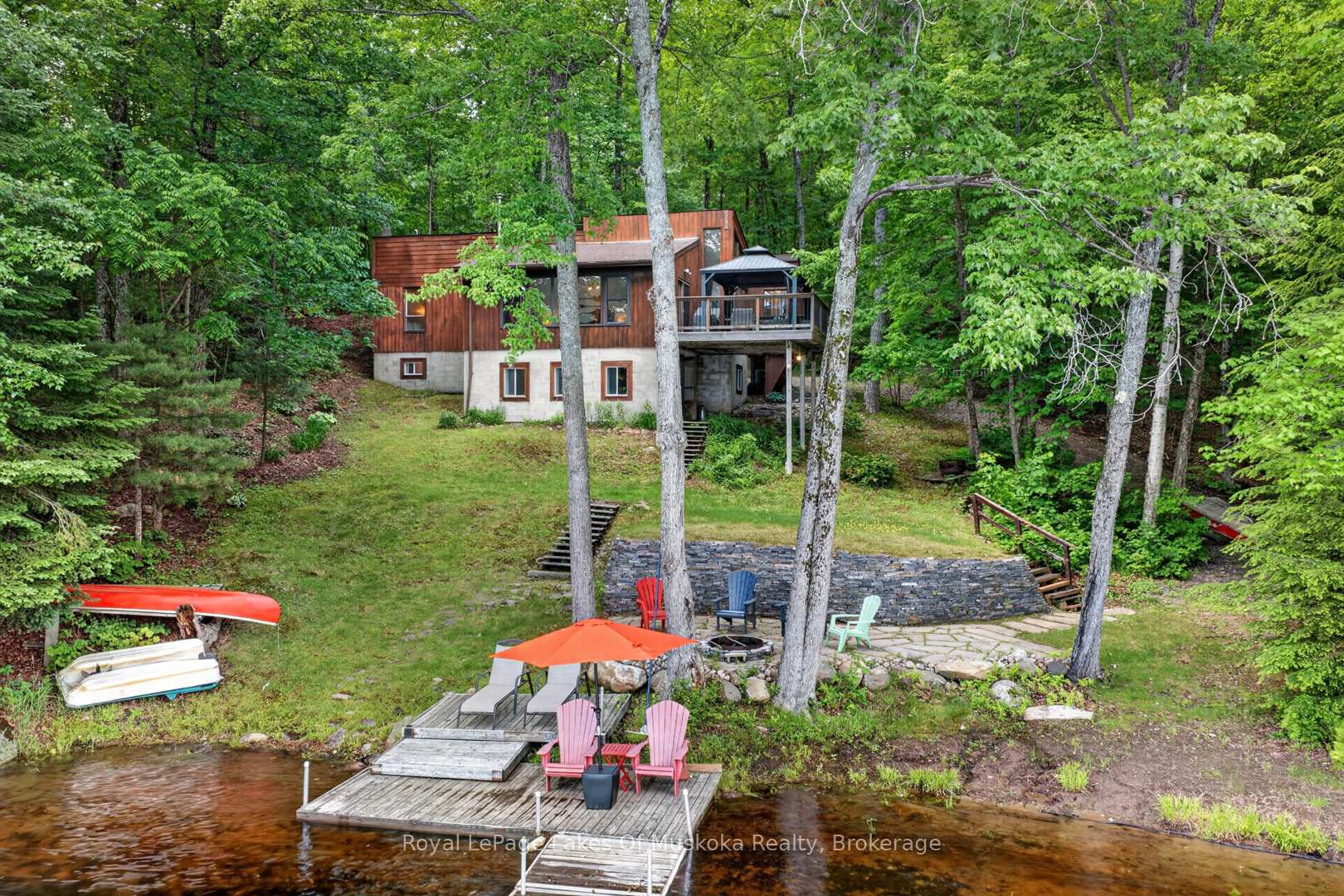 Photo 3 of 1008 Seven Dwarfs Crescent, Bracebridge, Oakley — HOMEH