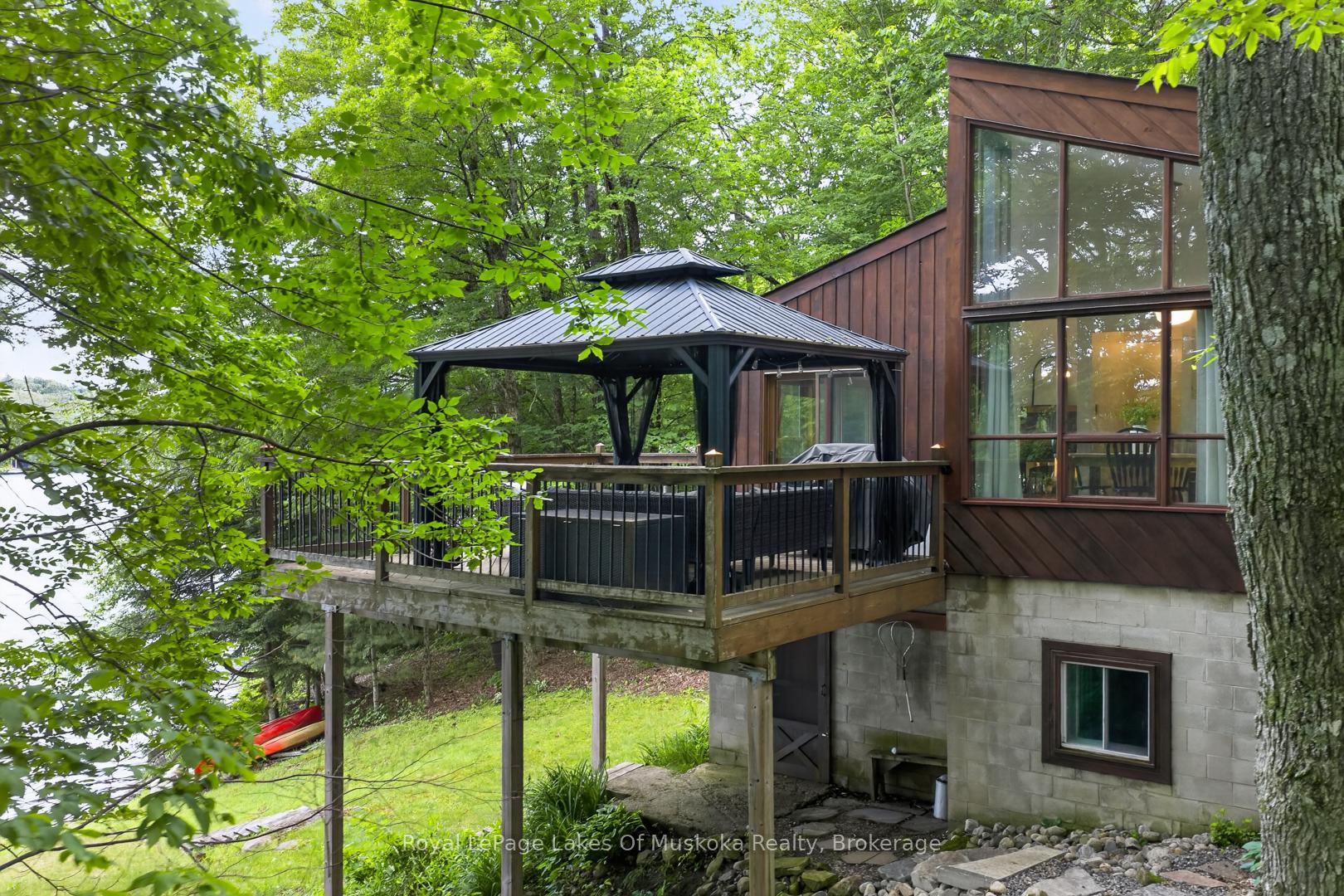 Photo 6 of 1008 Seven Dwarfs Crescent, Bracebridge, Oakley — HOMEH
