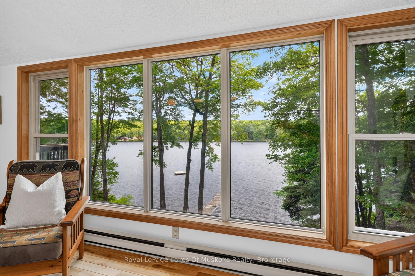 Photo 14 of 1008 Seven Dwarfs Crescent, Bracebridge, Oakley — HOMEH