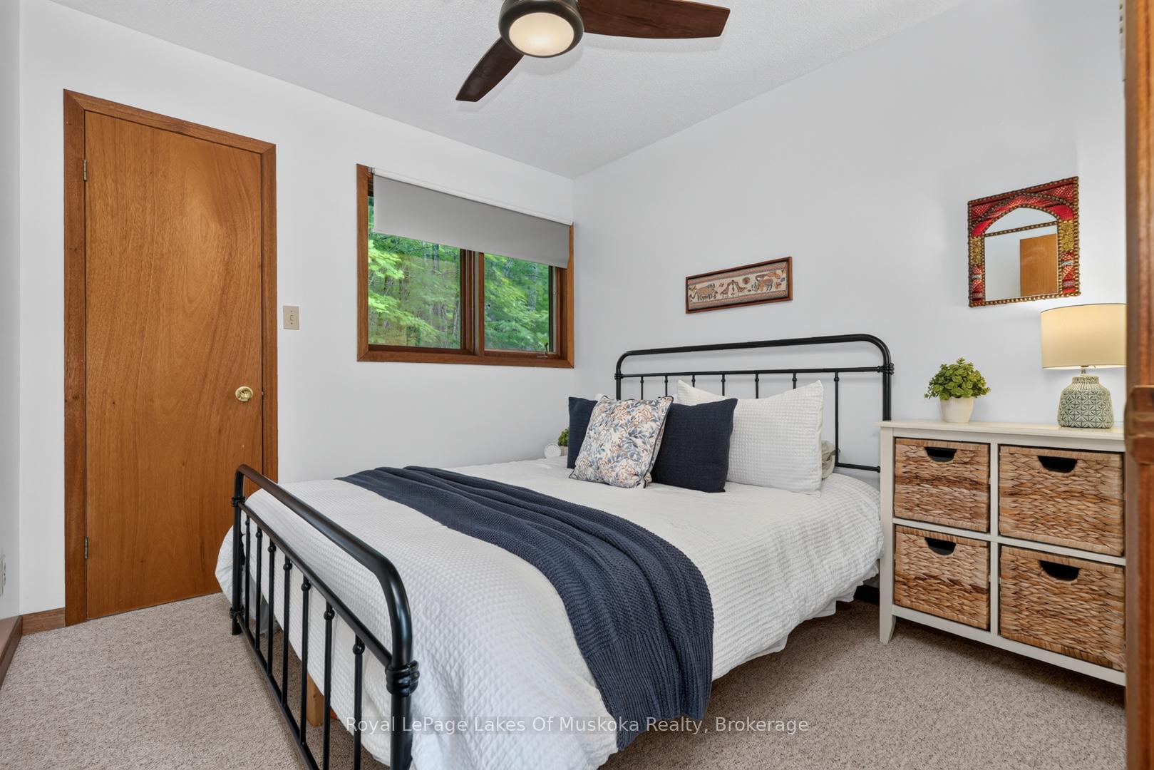Photo 26 of 1008 Seven Dwarfs Crescent, Bracebridge, Oakley — HOMEH