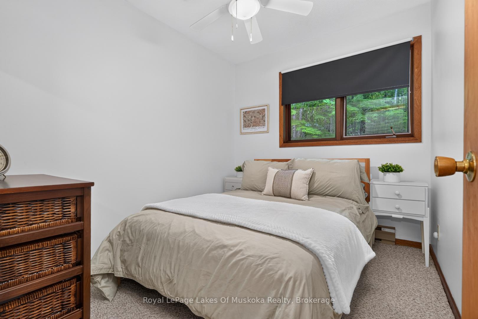 Photo 27 of 1008 Seven Dwarfs Crescent, Bracebridge, Oakley — HOMEH