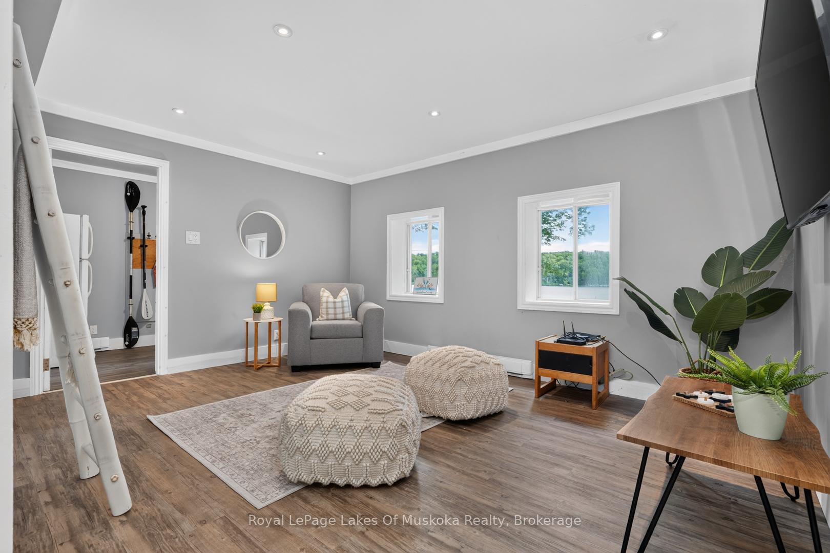 Photo 31 of 1008 Seven Dwarfs Crescent, Bracebridge, Oakley — HOMEH