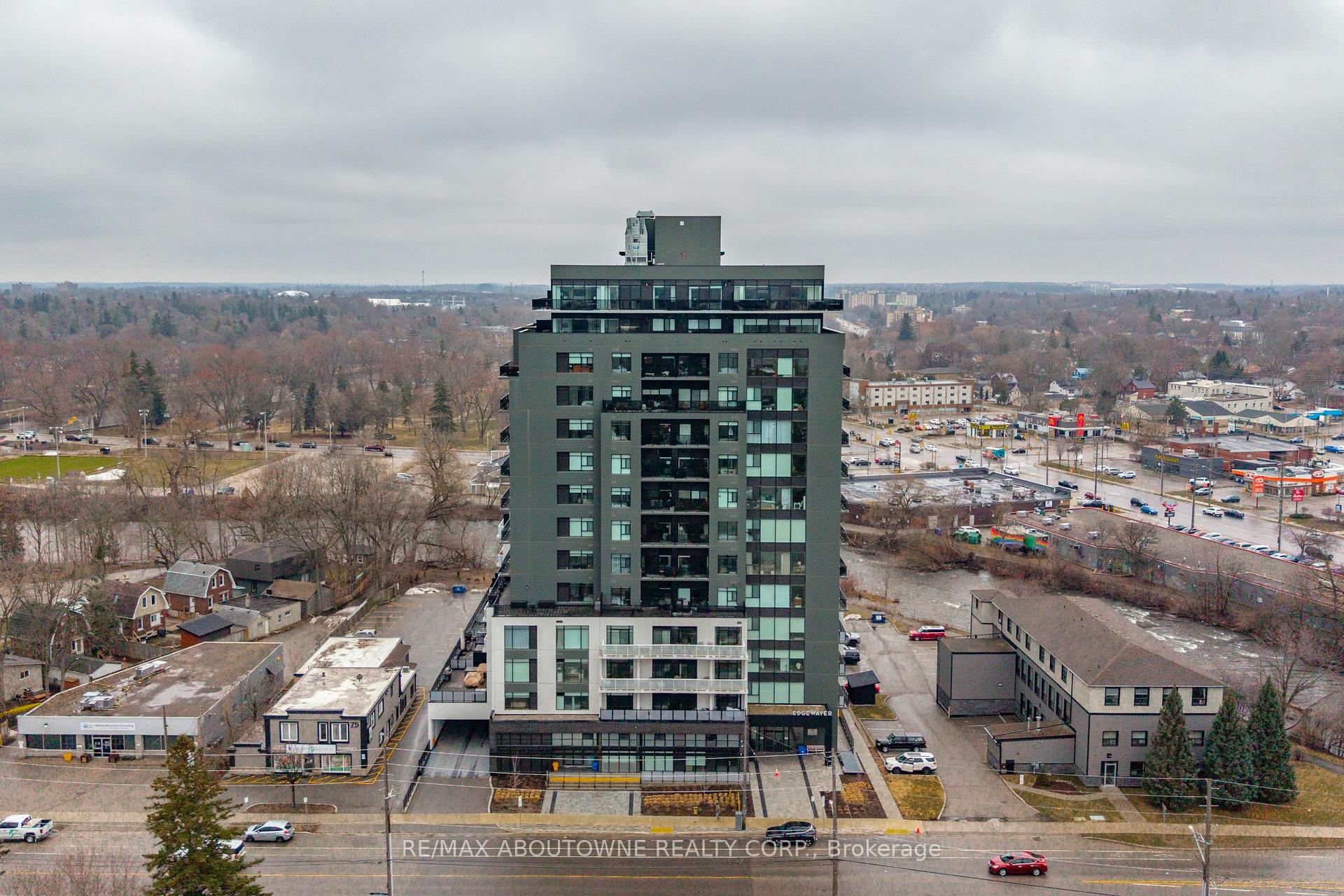 Photo of Unit 506, 71 Wyndham Street S