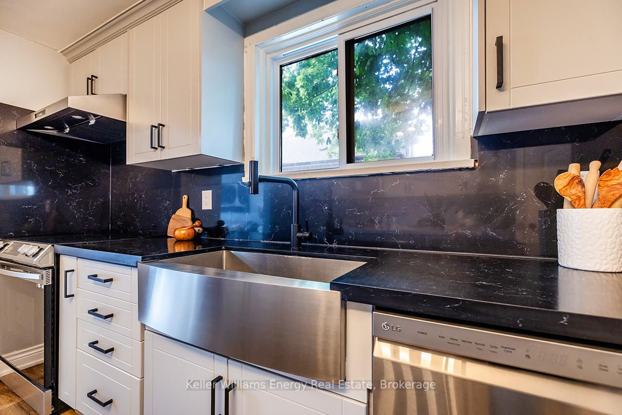 Photo 9 of 801 Gordon Street, Oshawa, Lakeview — HOMEH