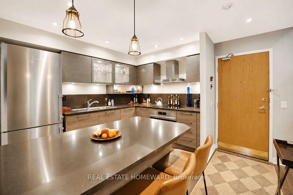 Photo 16 of Unit 304, 1941 Queen Street E, Toronto, The Beaches — HOMEH