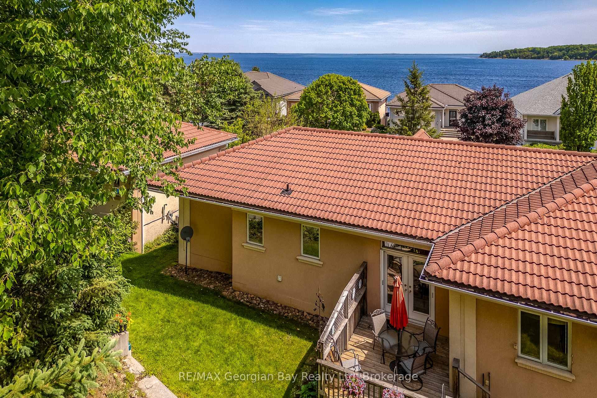 Photo 3 of 494 Aberdeen Boulevard, Midland — HOMEH