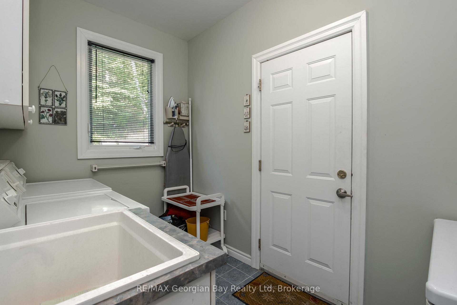Photo 27 of 494 Aberdeen Boulevard, Midland — HOMEH