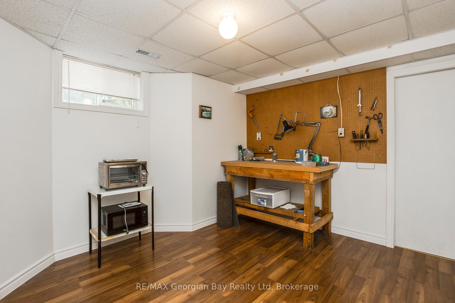 Photo 33 of 494 Aberdeen Boulevard, Midland — HOMEH