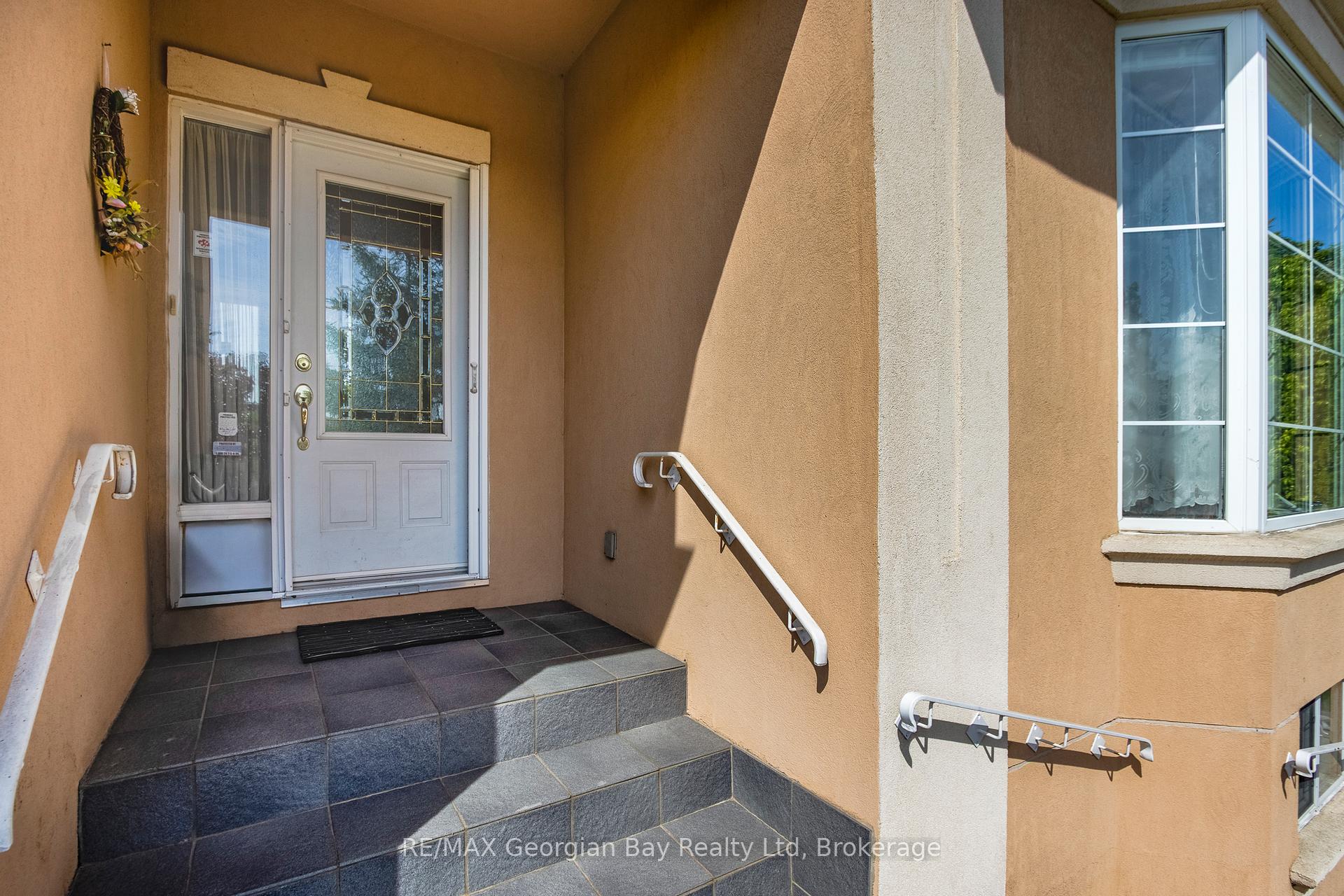 Photo 34 of 494 Aberdeen Boulevard, Midland — HOMEH