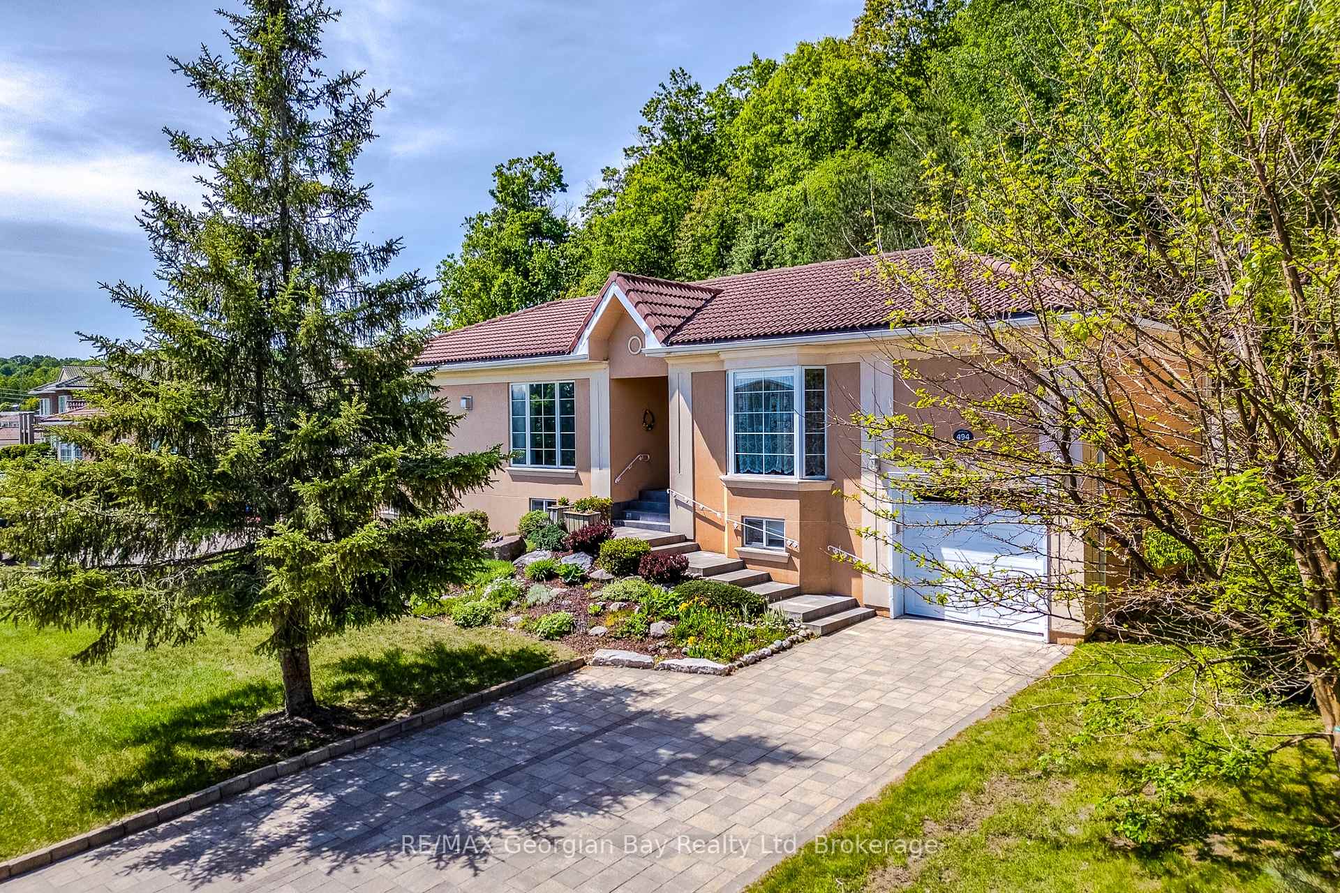 Photo 1 of 494 Aberdeen Boulevard, Midland — HOMEH