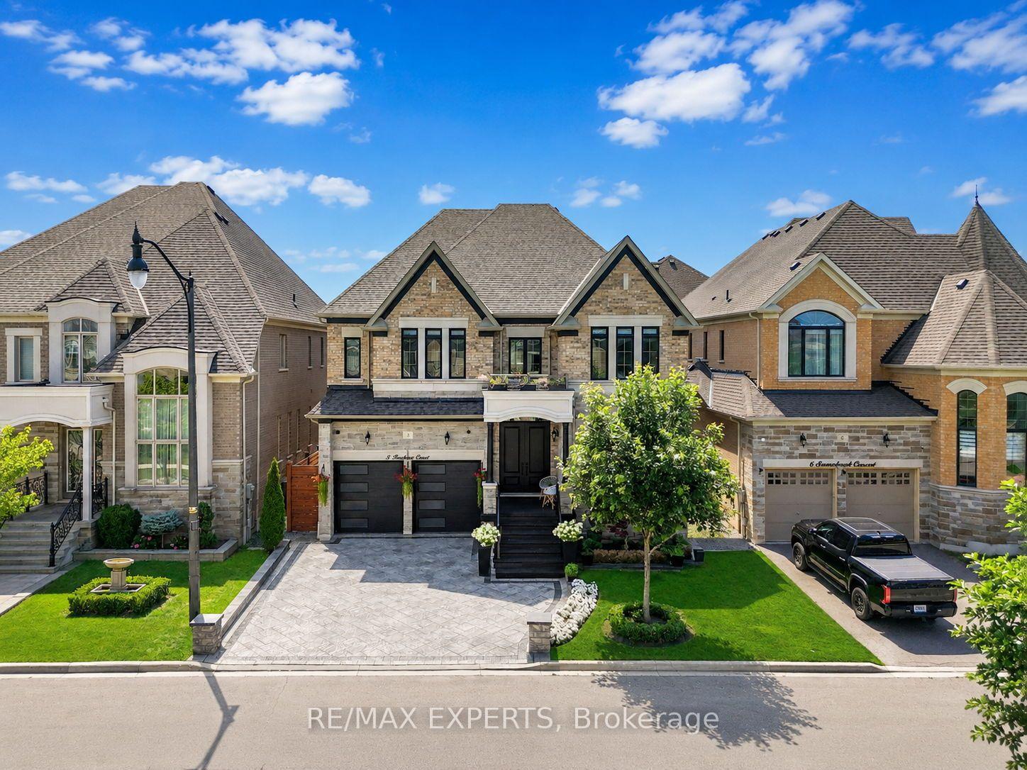 Photo 2 of 3 Rockton Court, Brampton, Toronto Gore Rural Estate — HOMEH