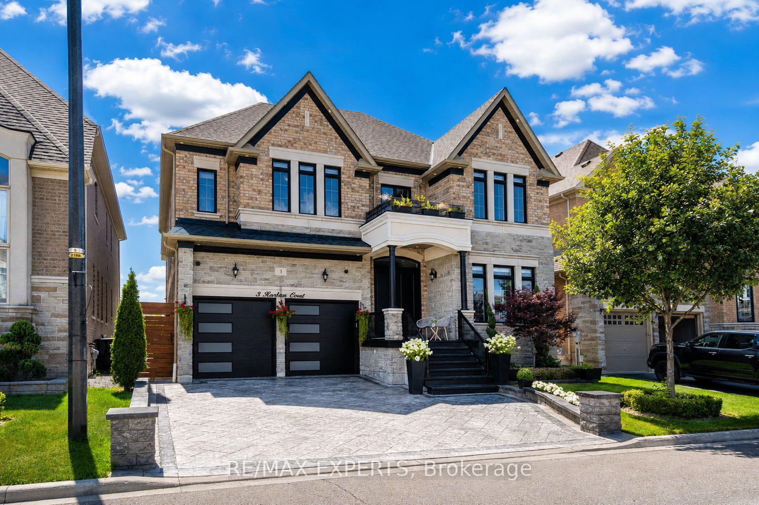 Photo 4 of 3 Rockton Court, Brampton, Toronto Gore Rural Estate — HOMEH