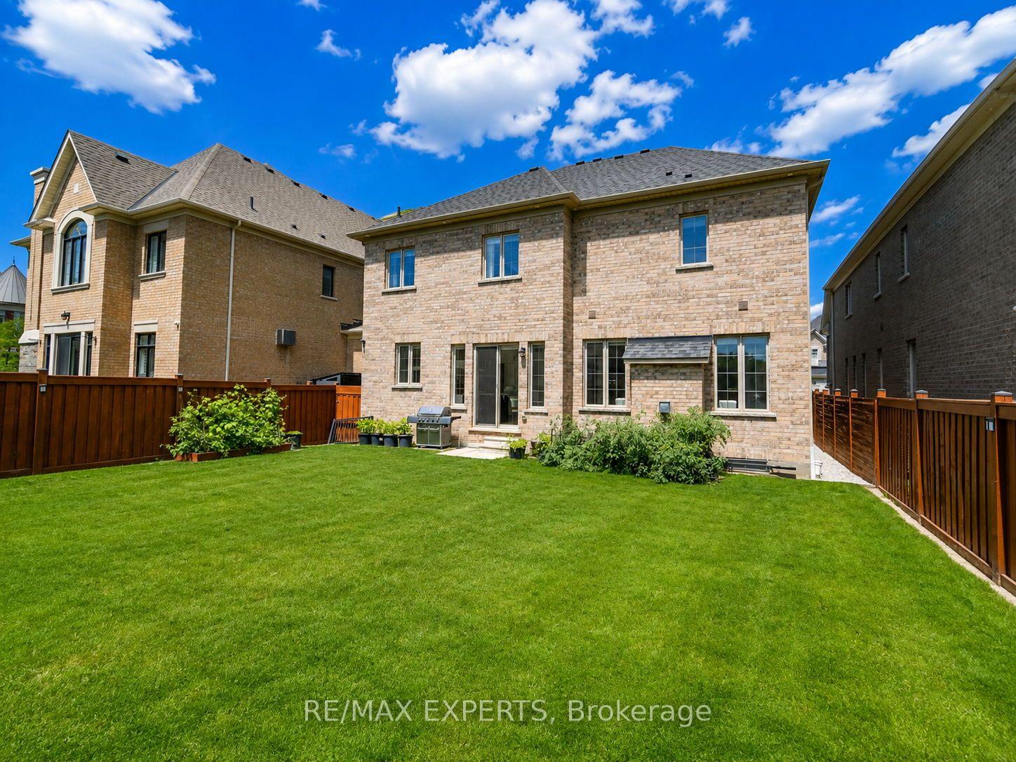 Photo 39 of 3 Rockton Court, Brampton, Toronto Gore Rural Estate — HOMEH