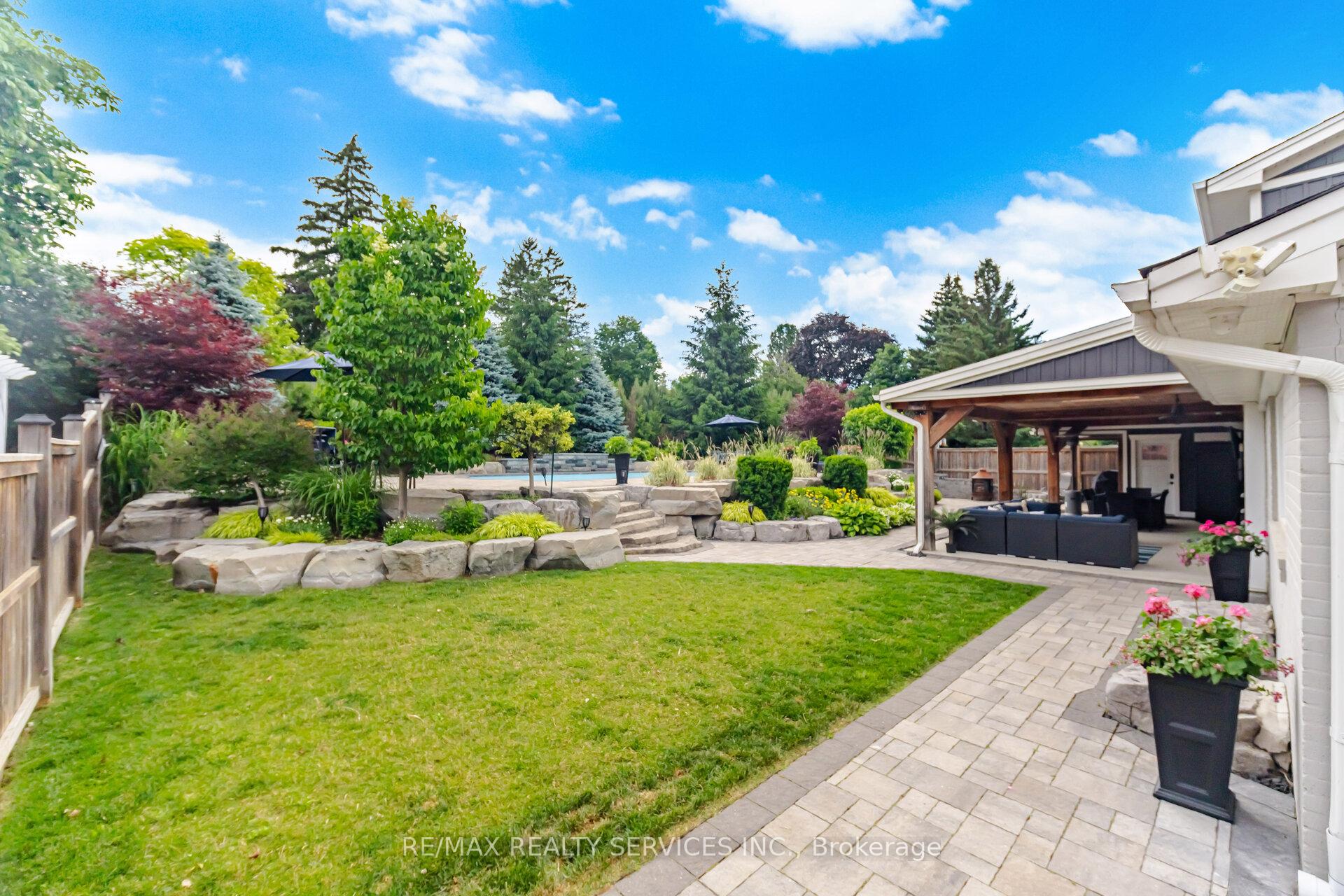 Photo 40 of 8 Ridgehill Drive, Brampton, Brampton South — HOMEH