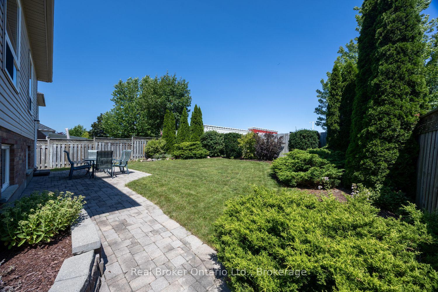 Photo 30 of 35 Argent Street, Clarington, Bowmanville — HOMEH