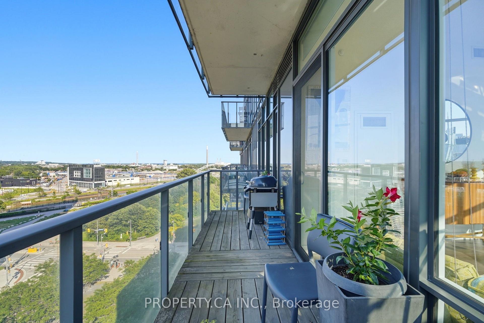 Photo 22 of Unit N-1004, 120 Bayview Avenue, Toronto, Waterfront Communities — HOMEH