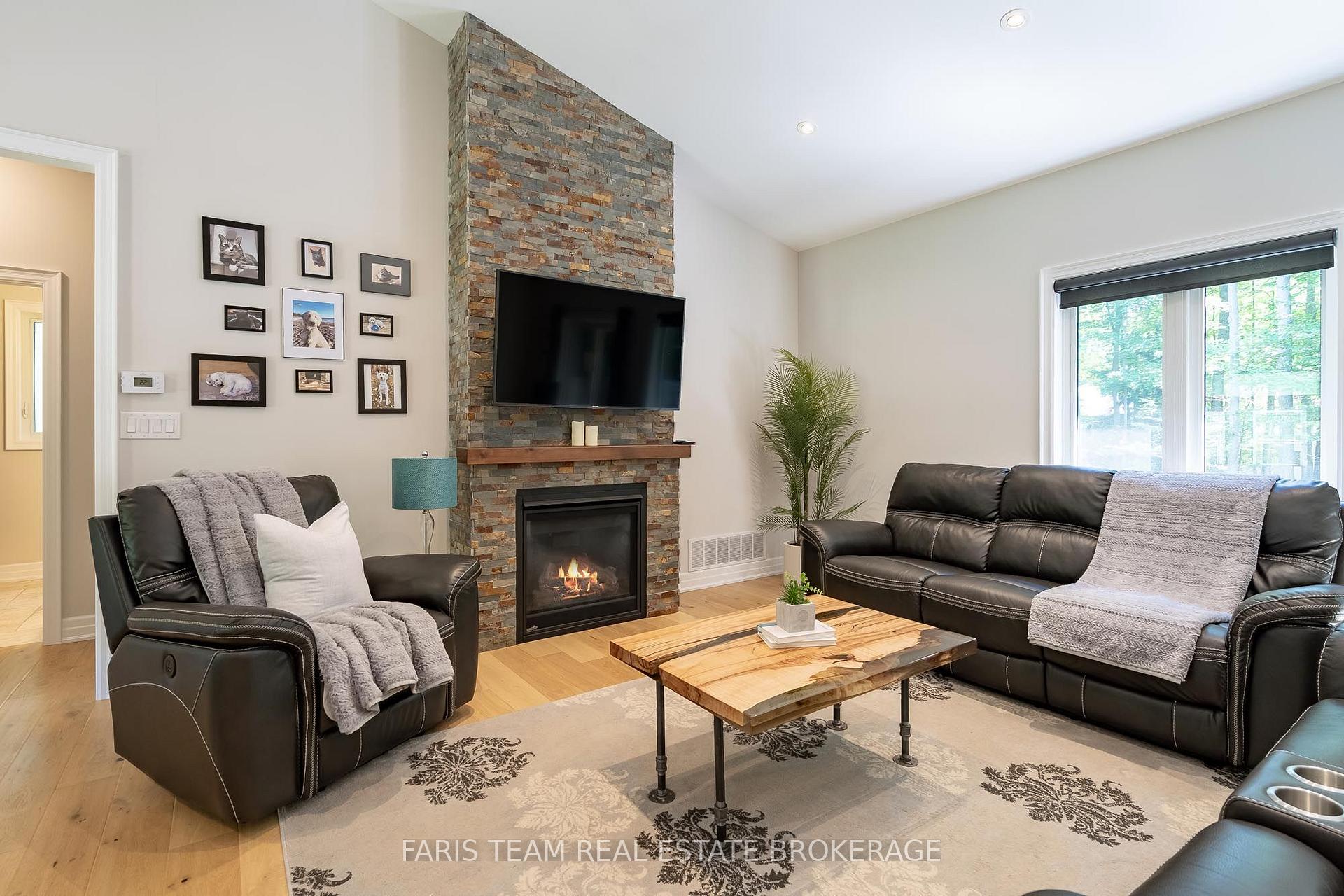 Photo 12 of 41 Tall Pines Drive, Tiny, Rural Tiny — HOMEH
