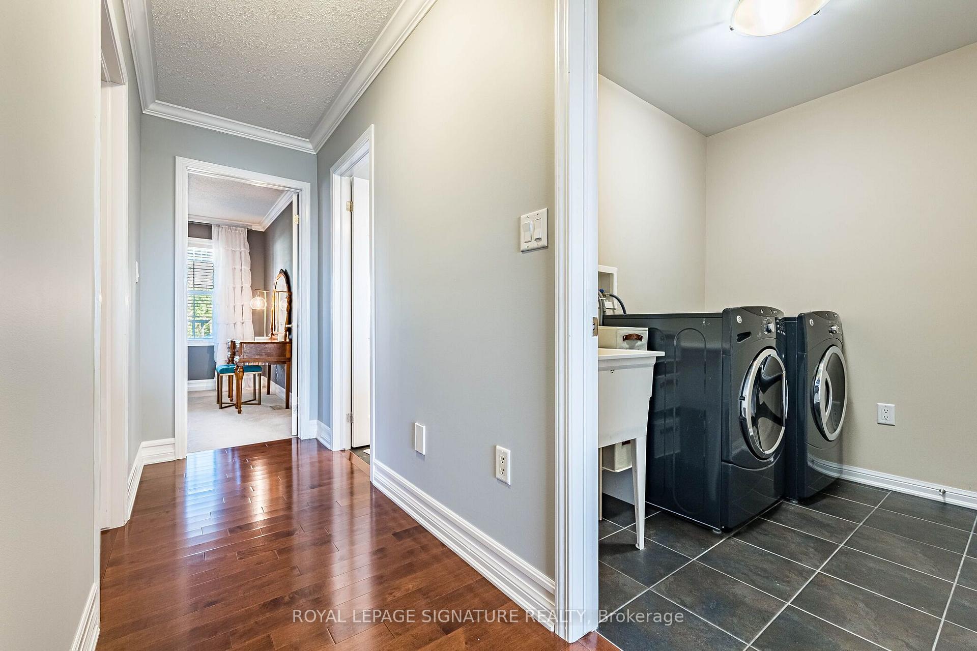 Photo 37 of 854 Cousens Terrace, Milton, Coates — HOMEH