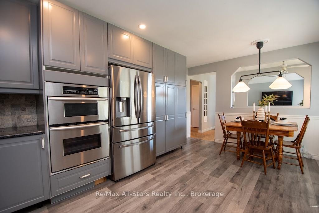 Photo 17 of 3 Daniel Court, Kawartha Lakes, Lindsay — HOMEH