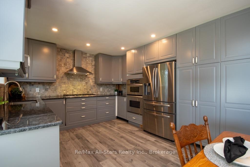 Photo 18 of 3 Daniel Court, Kawartha Lakes, Lindsay — HOMEH