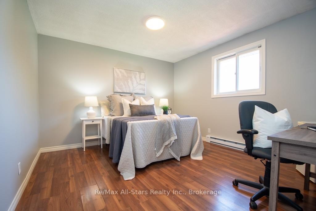 Photo 24 of 3 Daniel Court, Kawartha Lakes, Lindsay — HOMEH