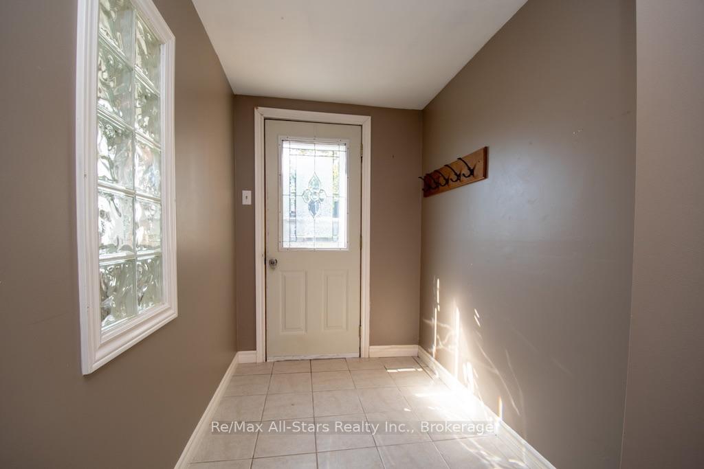 Photo 29 of 3 Daniel Court, Kawartha Lakes, Lindsay — HOMEH