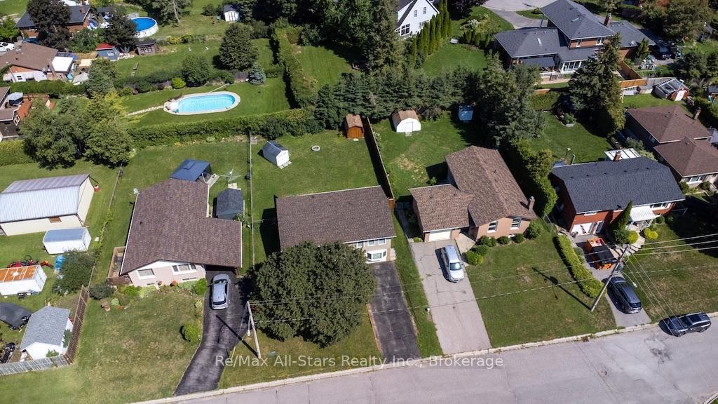 Photo 38 of 3 Daniel Court, Kawartha Lakes, Lindsay — HOMEH