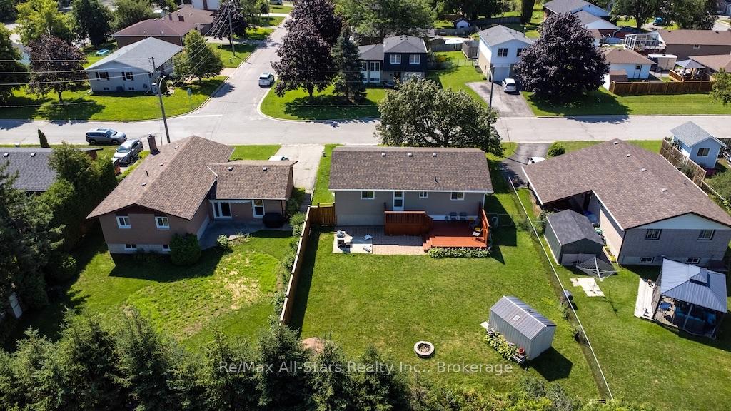 Photo 40 of 3 Daniel Court, Kawartha Lakes, Lindsay — HOMEH