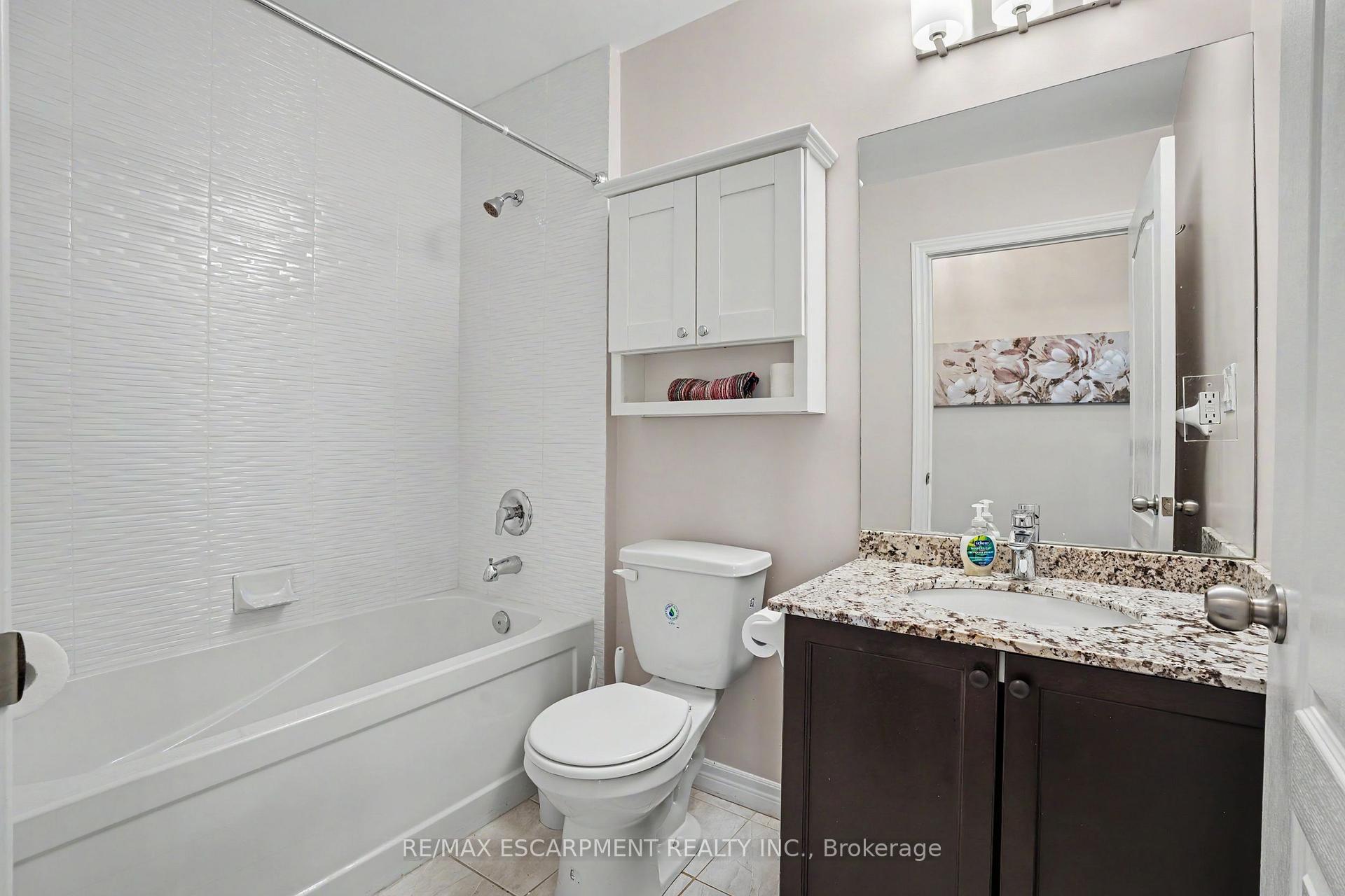 Photo 18 of Unit 206, 34 Plains Road E, Burlington, LaSalle — HOMEH