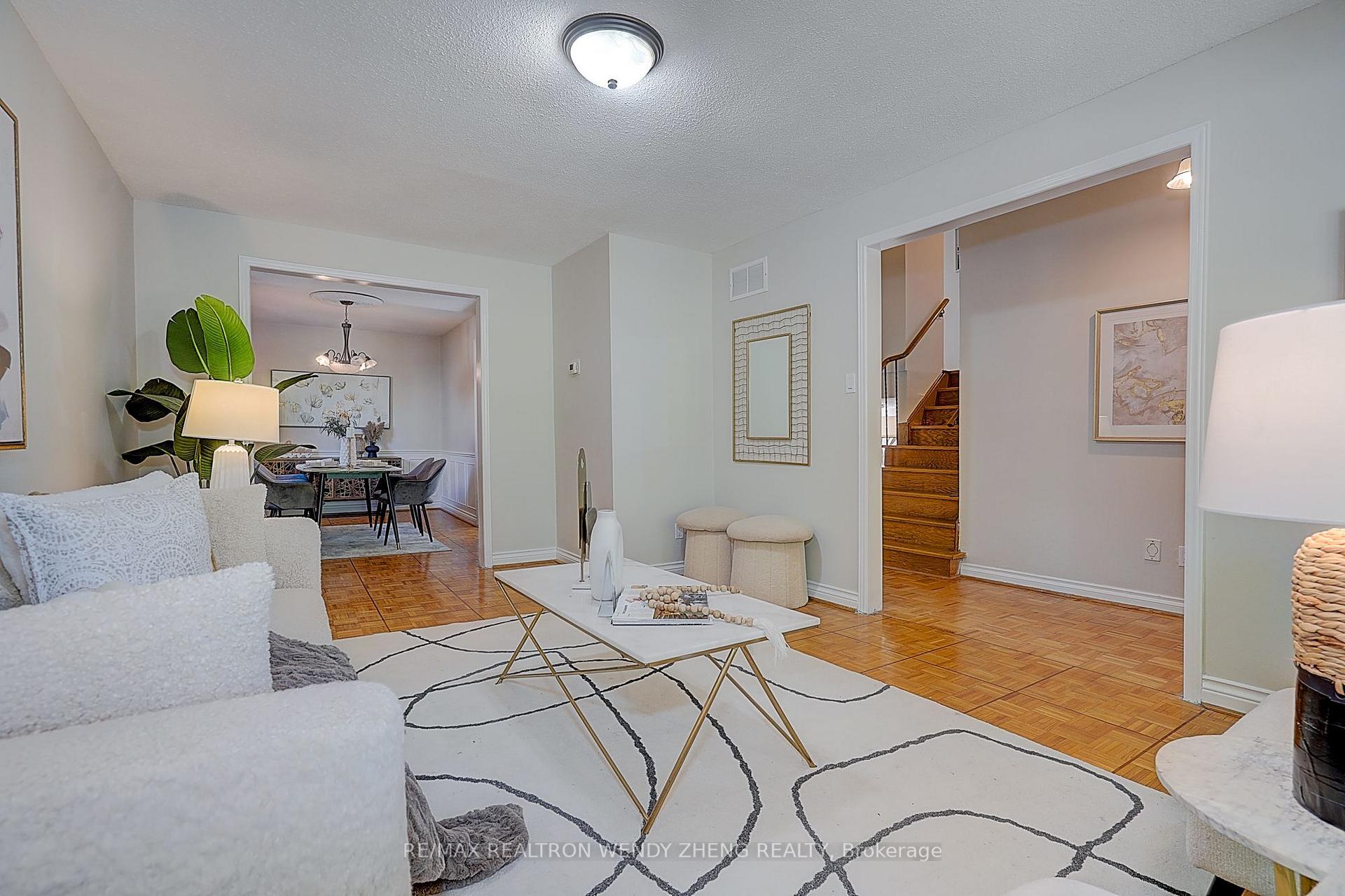 Photo 6 of 118 Henderson Avenue, Markham, Thornhill — HOMEH