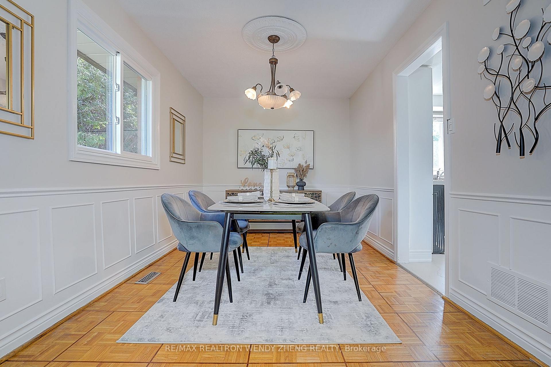 Photo 17 of 118 Henderson Avenue, Markham, Thornhill — HOMEH
