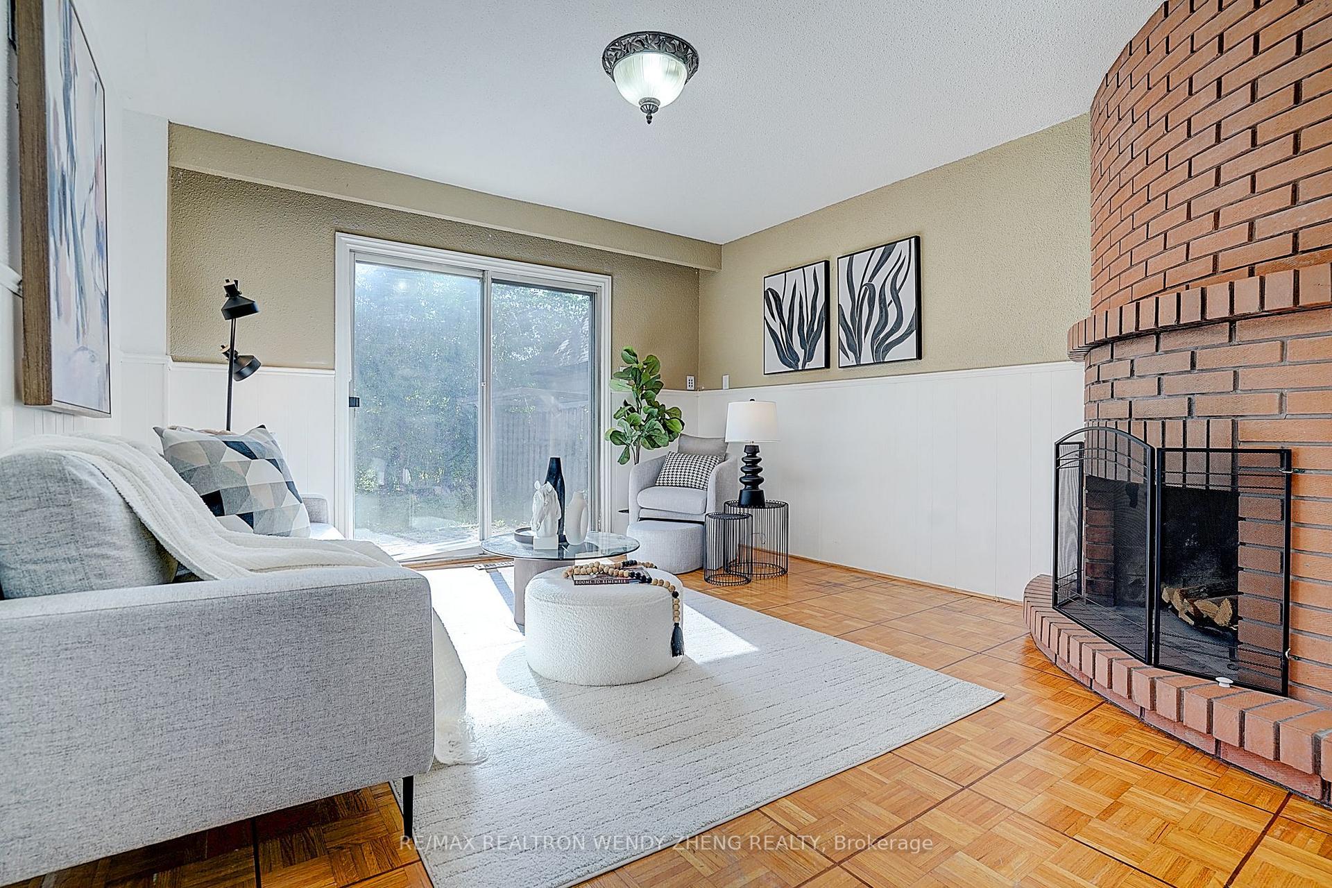 Photo 28 of 118 Henderson Avenue, Markham, Thornhill — HOMEH