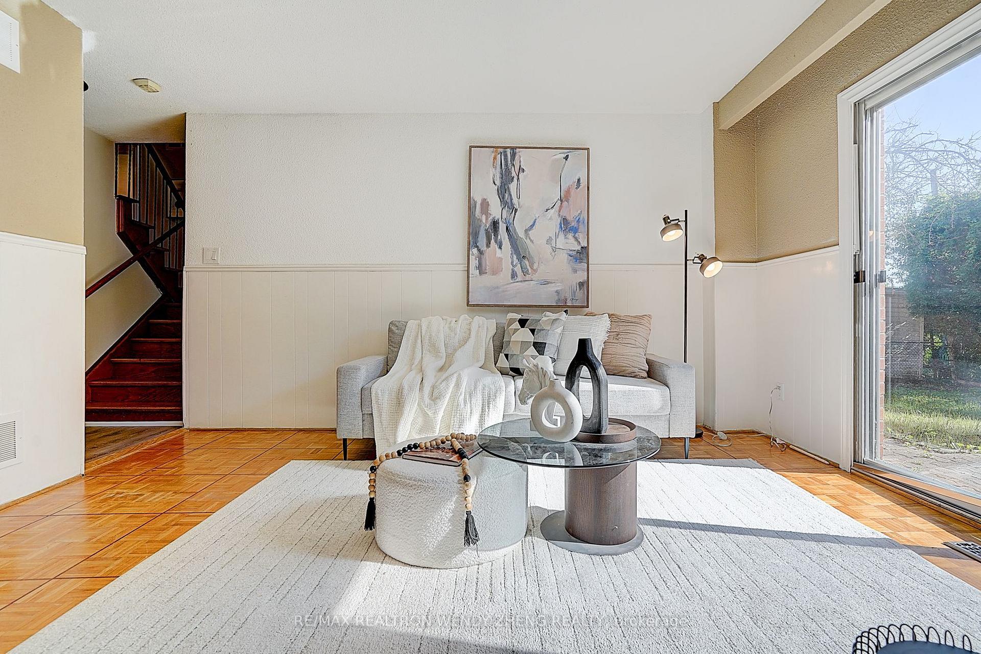 Photo 30 of 118 Henderson Avenue, Markham, Thornhill — HOMEH