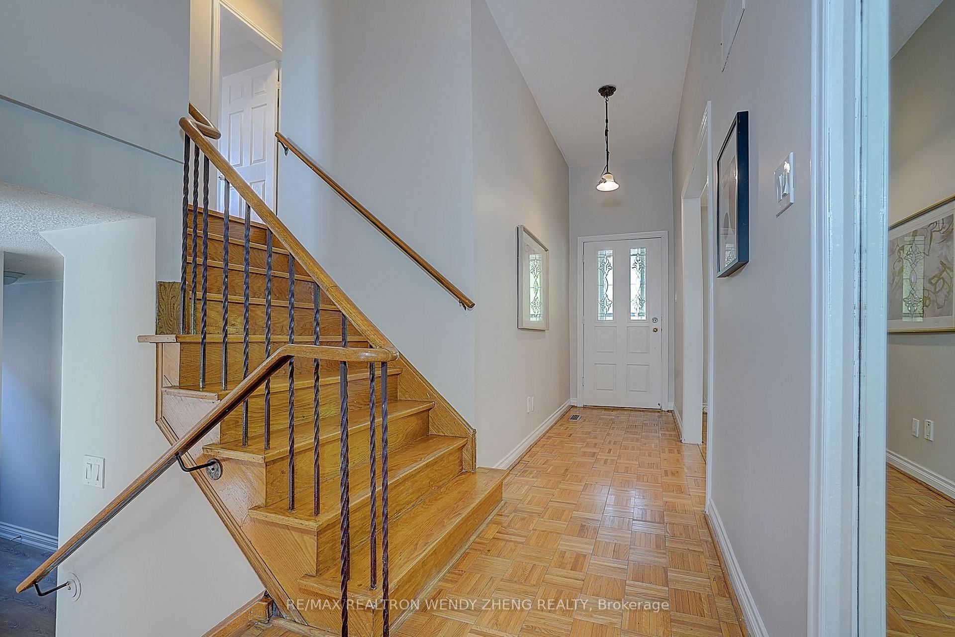 Photo 33 of 118 Henderson Avenue, Markham, Thornhill — HOMEH