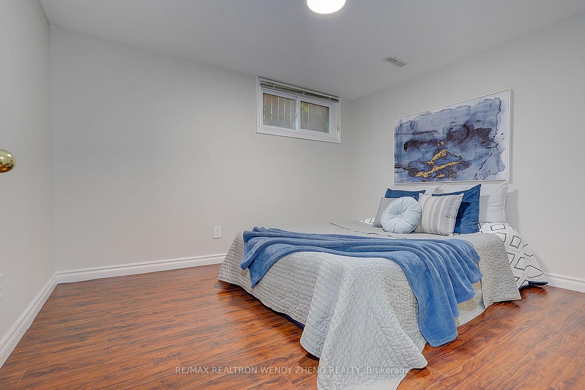 Photo 35 of 118 Henderson Avenue, Markham, Thornhill — HOMEH