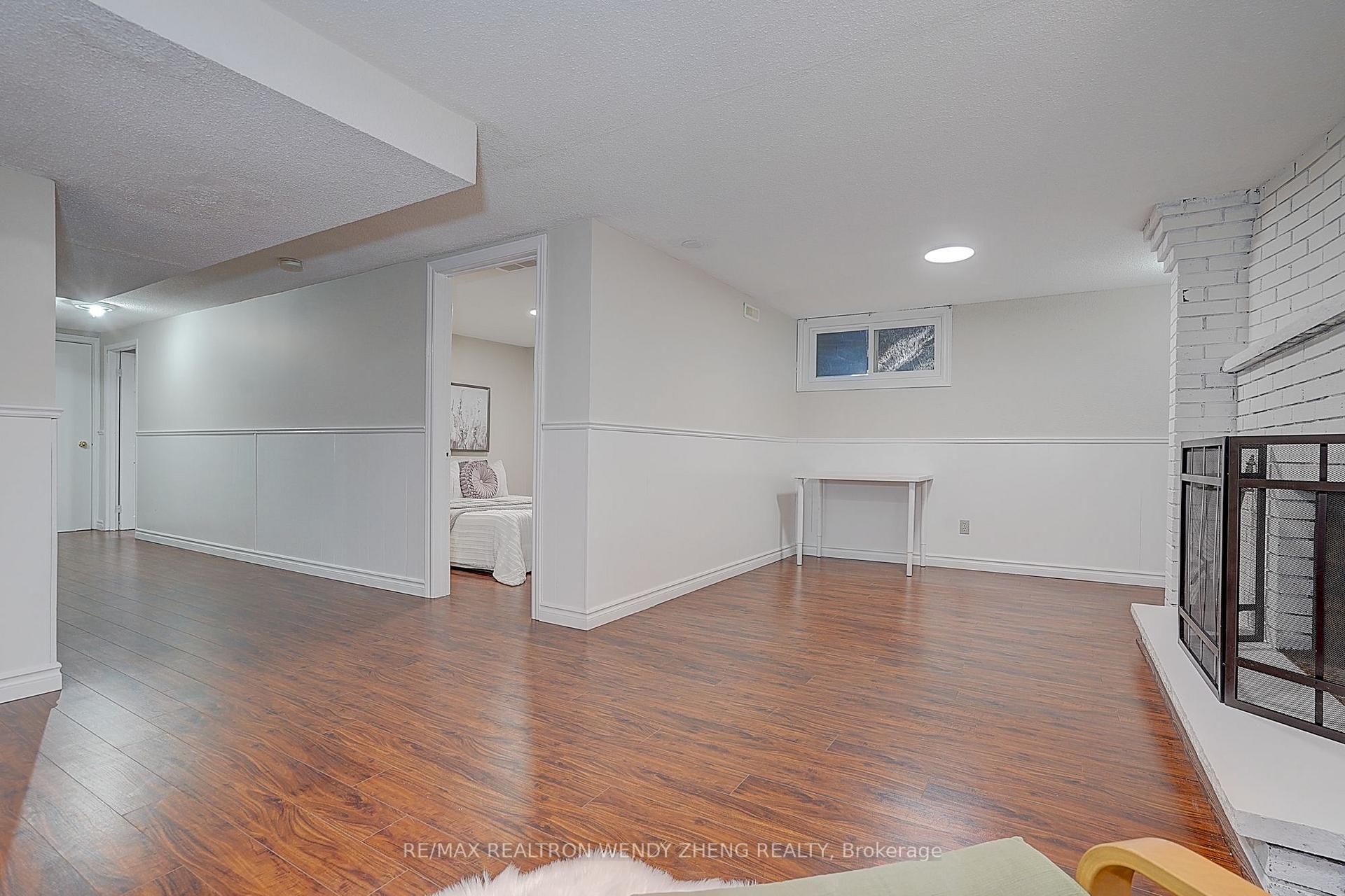 Photo 43 of 118 Henderson Avenue, Markham, Thornhill — HOMEH