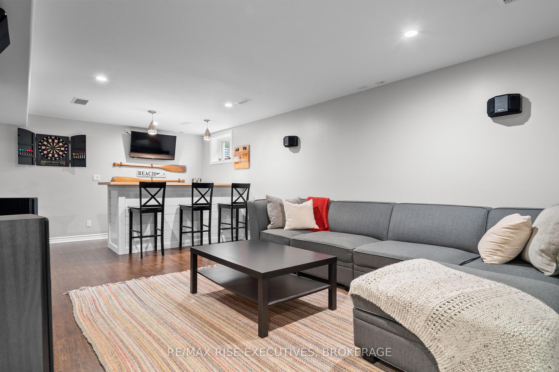 Photo 27 of 184 MacDougall Drive, Loyalist, Amherstview — HOMEH