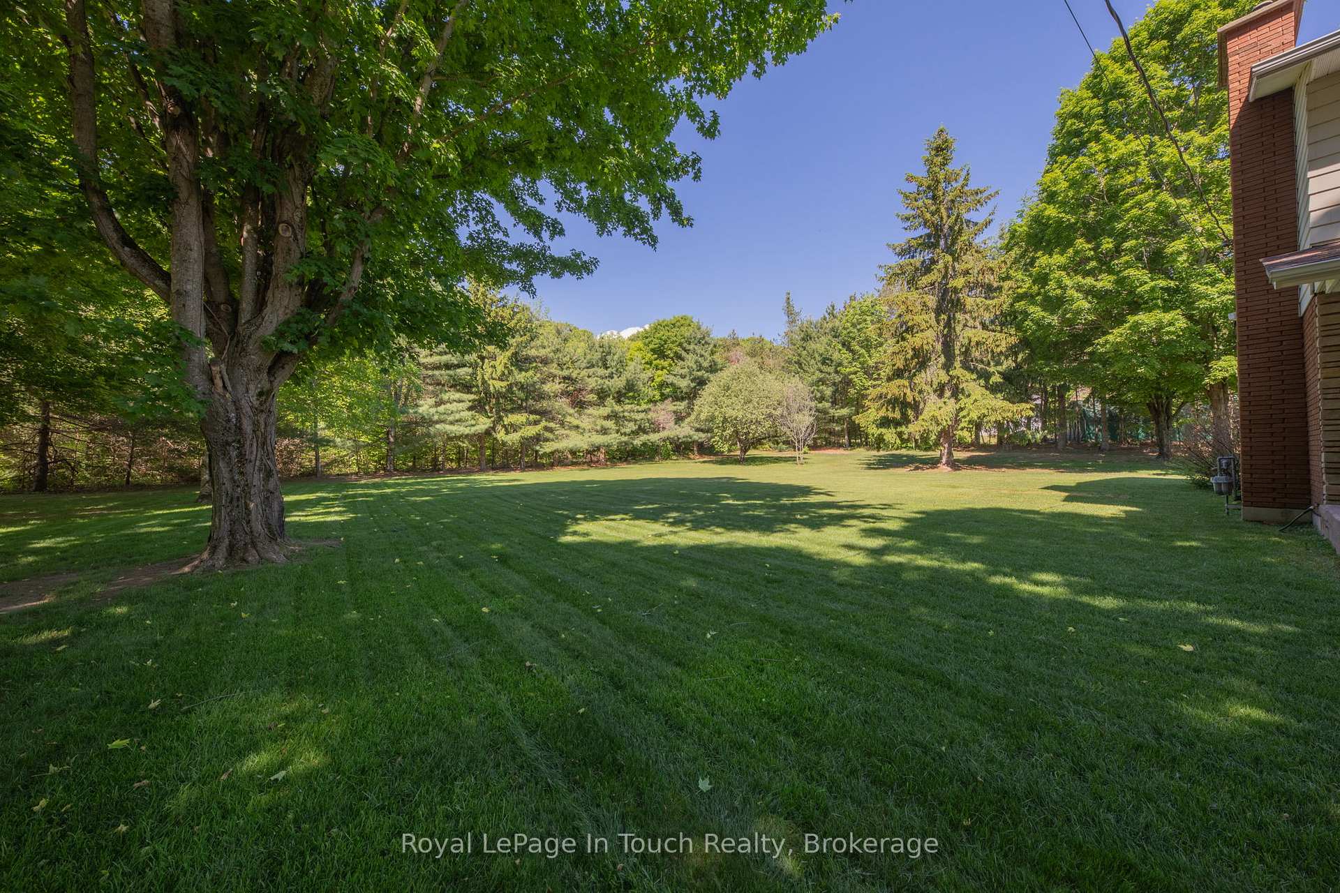 Photo 8 of 756 Champlain Road, Tiny, Rural Tiny — HOMEH