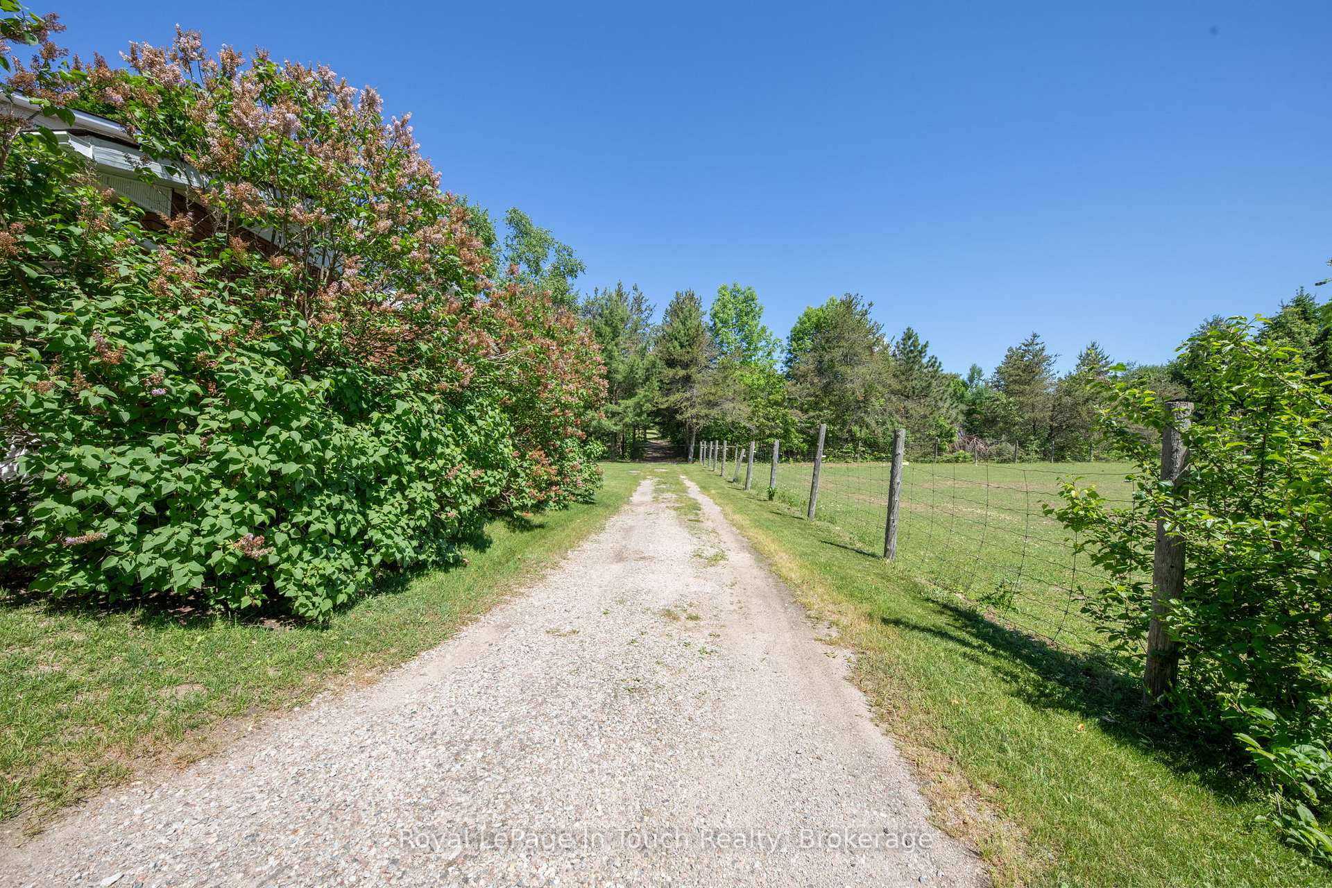 Photo 9 of 756 Champlain Road, Tiny, Rural Tiny — HOMEH