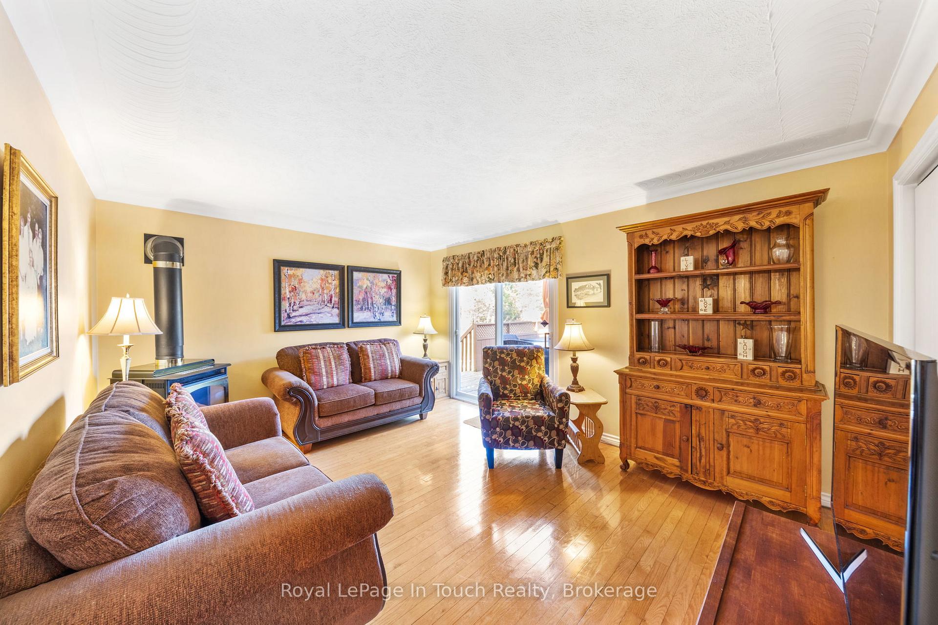 Photo 28 of 756 Champlain Road, Tiny, Rural Tiny — HOMEH