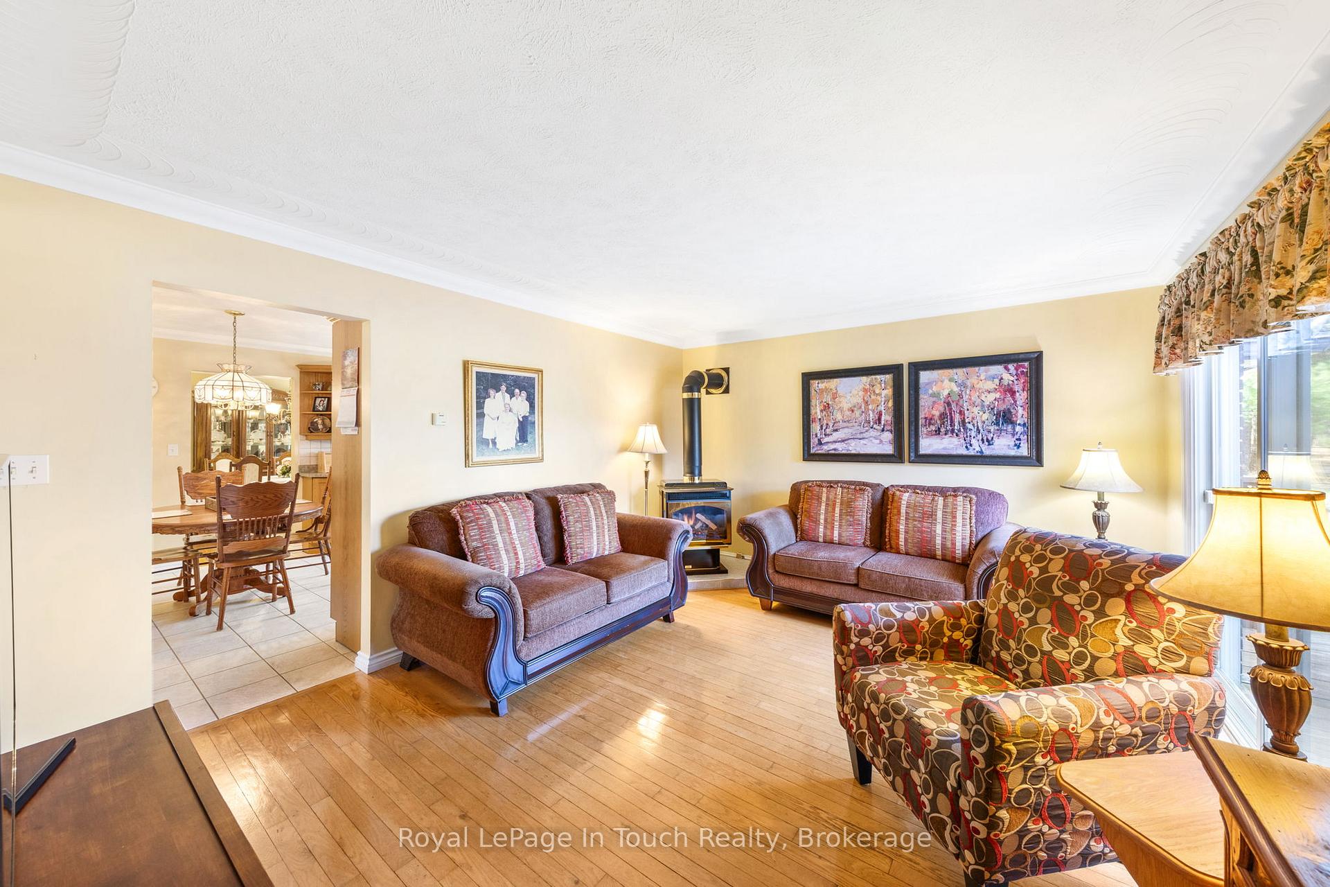 Photo 29 of 756 Champlain Road, Tiny, Rural Tiny — HOMEH