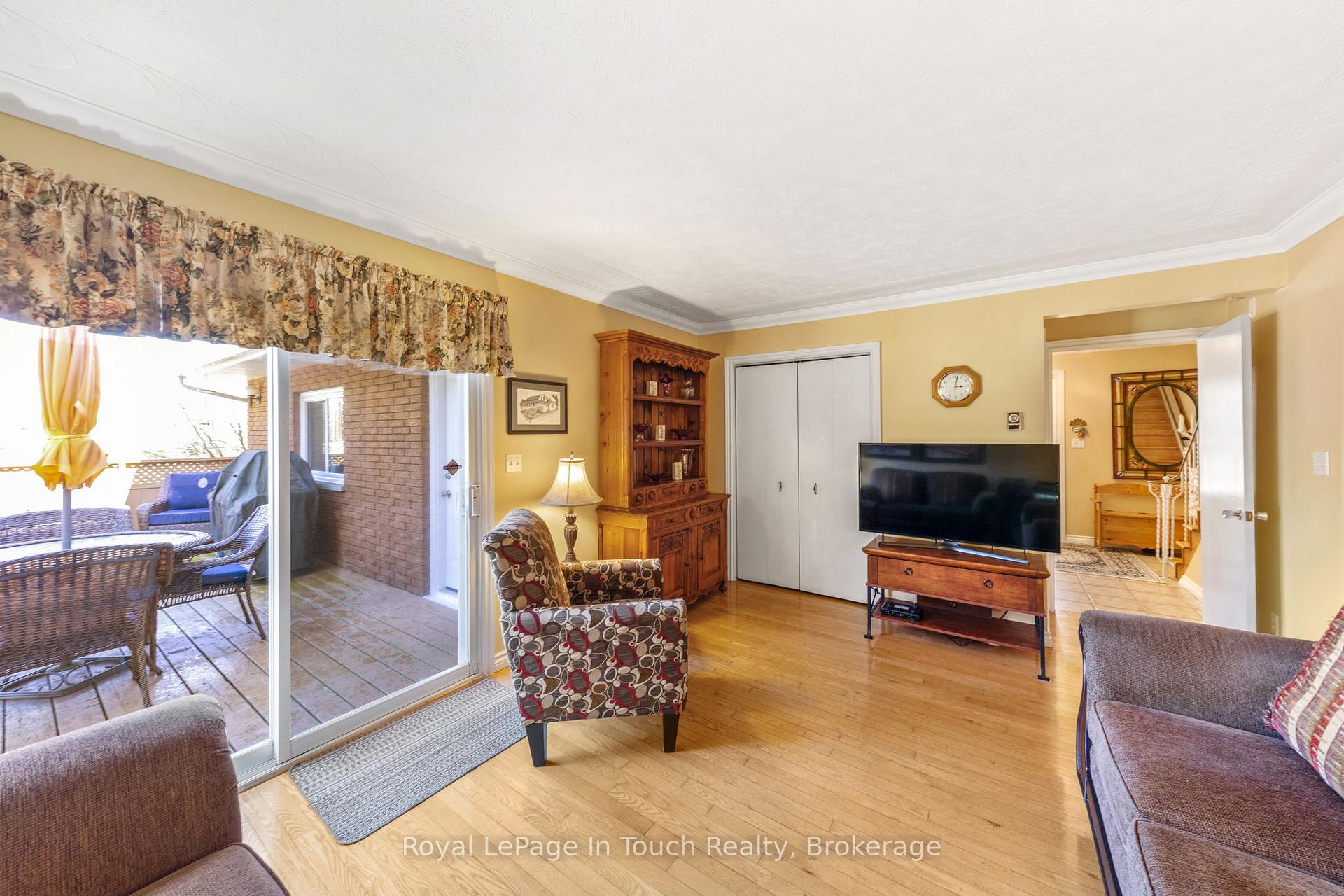 Photo 30 of 756 Champlain Road, Tiny, Rural Tiny — HOMEH