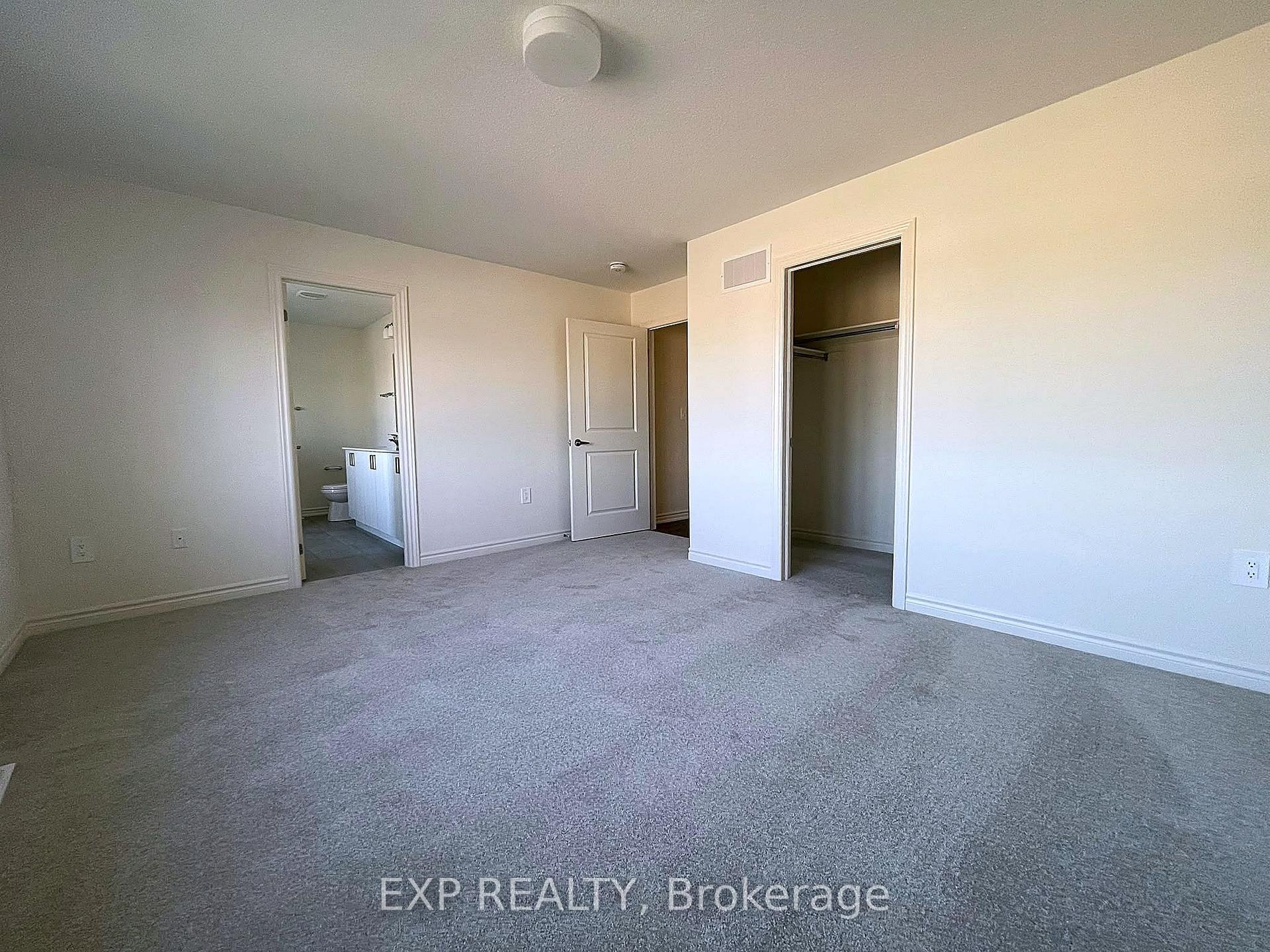 Photo 42 of 62 Donald Cameron Crescent, Clarington, Courtice — HOMEH
