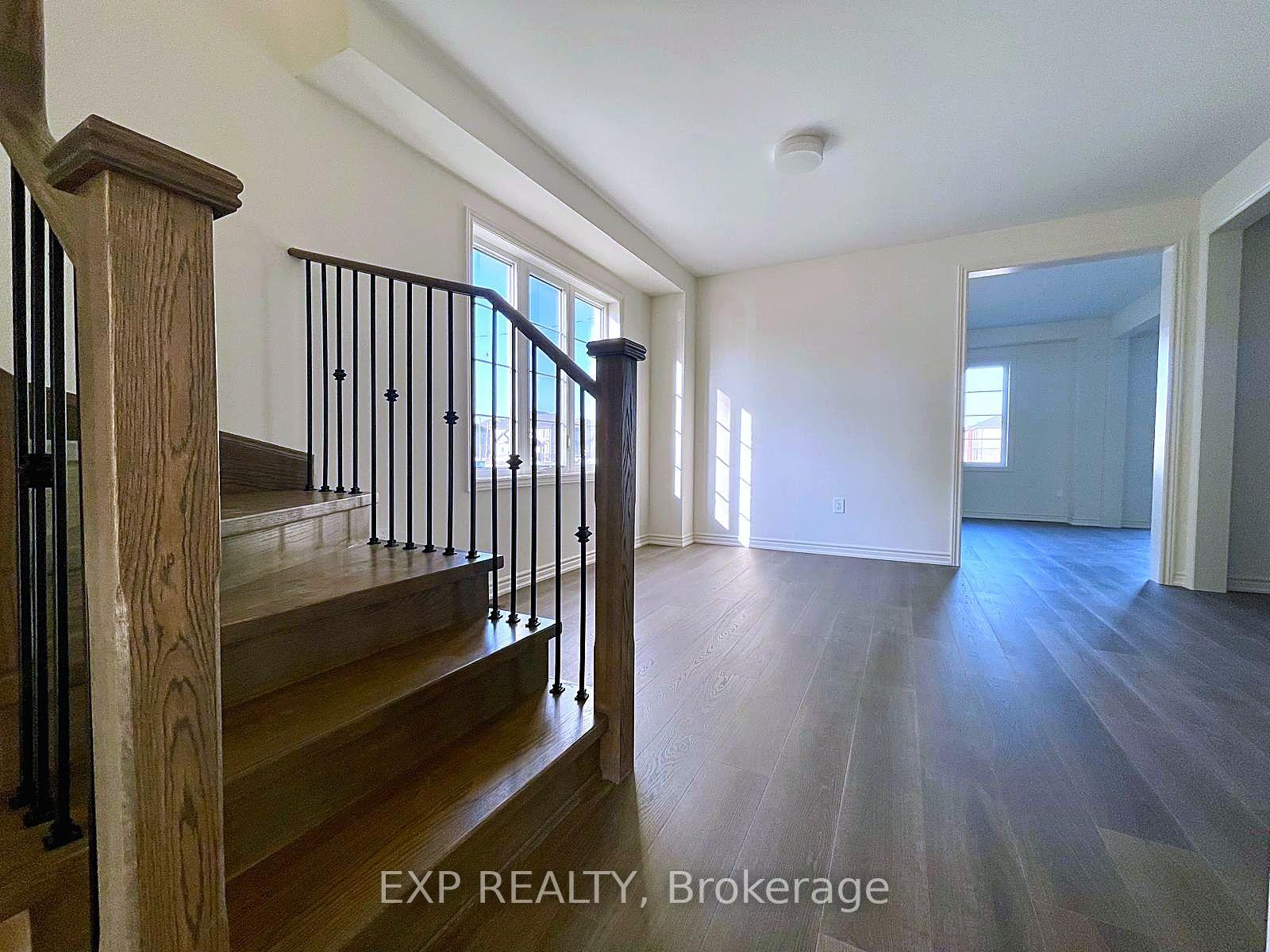 Photo 8 of 62 Donald Cameron Crescent, Clarington, Courtice — HOMEH