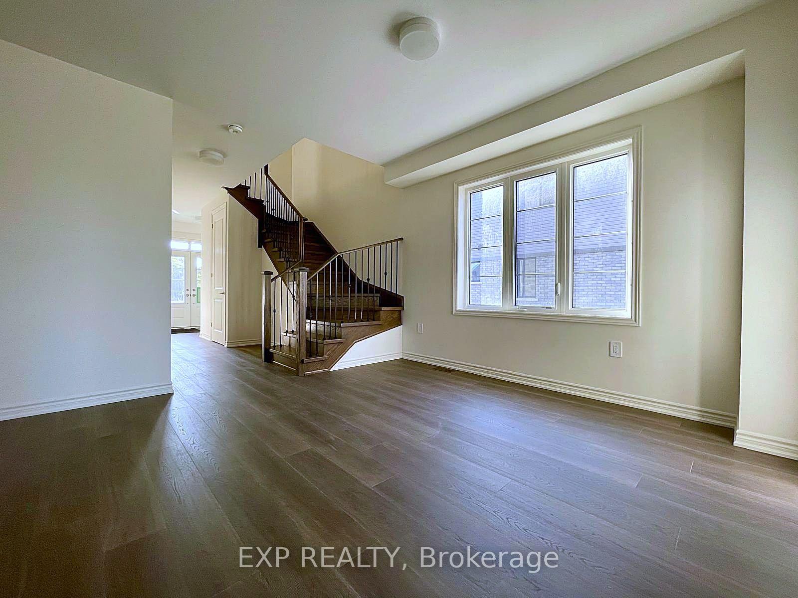 Photo 10 of 62 Donald Cameron Crescent, Clarington, Courtice — HOMEH