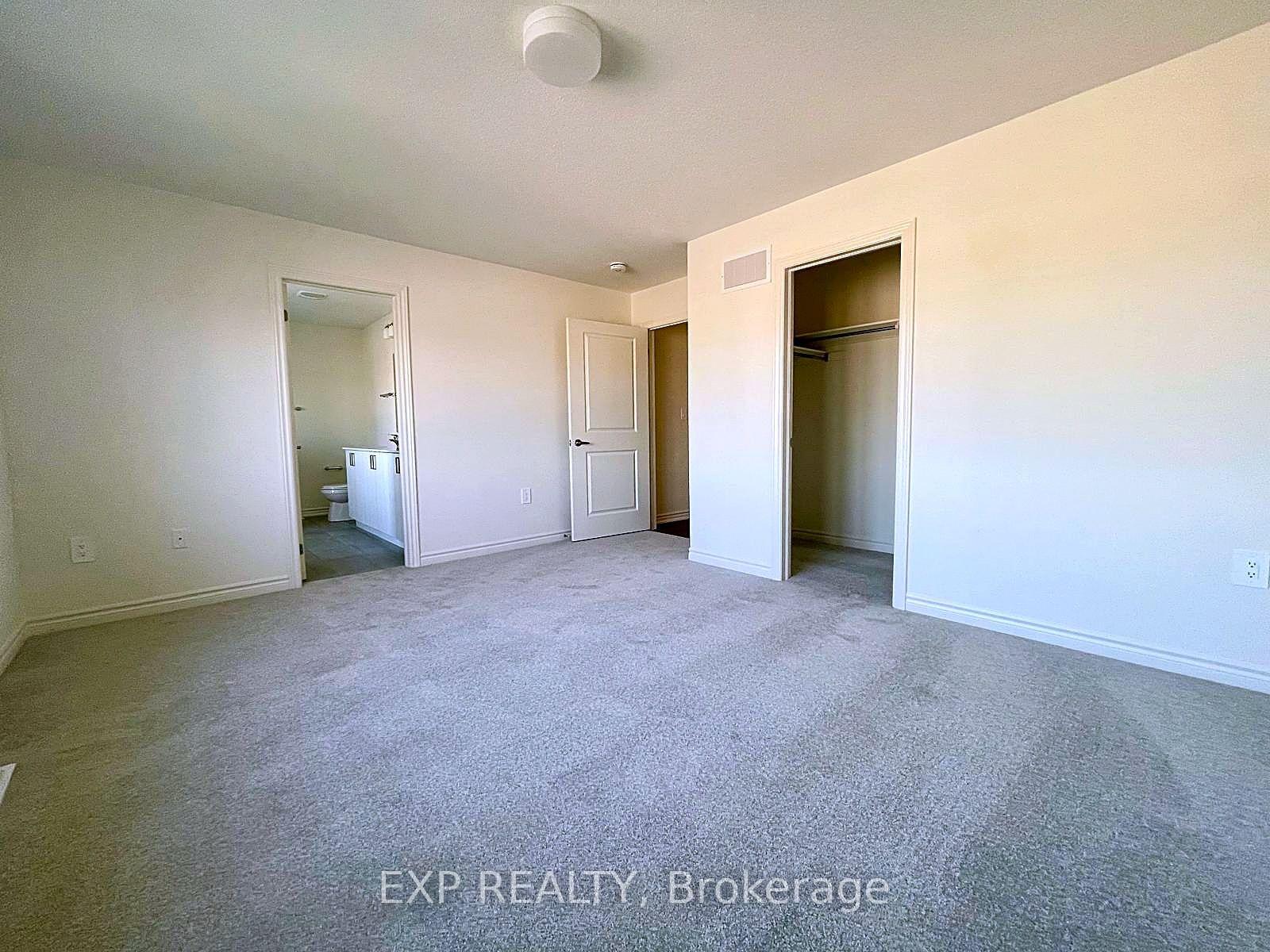 Photo 48 of 62 Donald Cameron Crescent, Clarington, Courtice — HOMEH